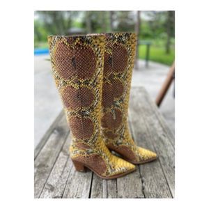 Sam Edelman Lyndsey Knee High Boots Yellow Snake Sz 6